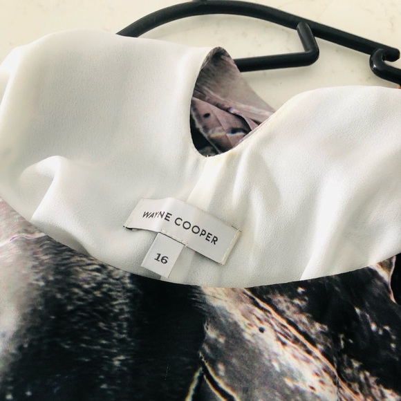 Wayne Cooper Women’s Dress - Picture 3 of 3